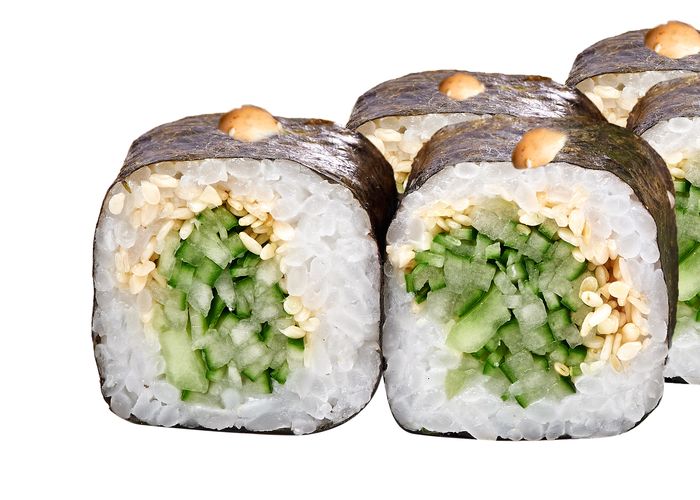 Maki with cucumber and sesame