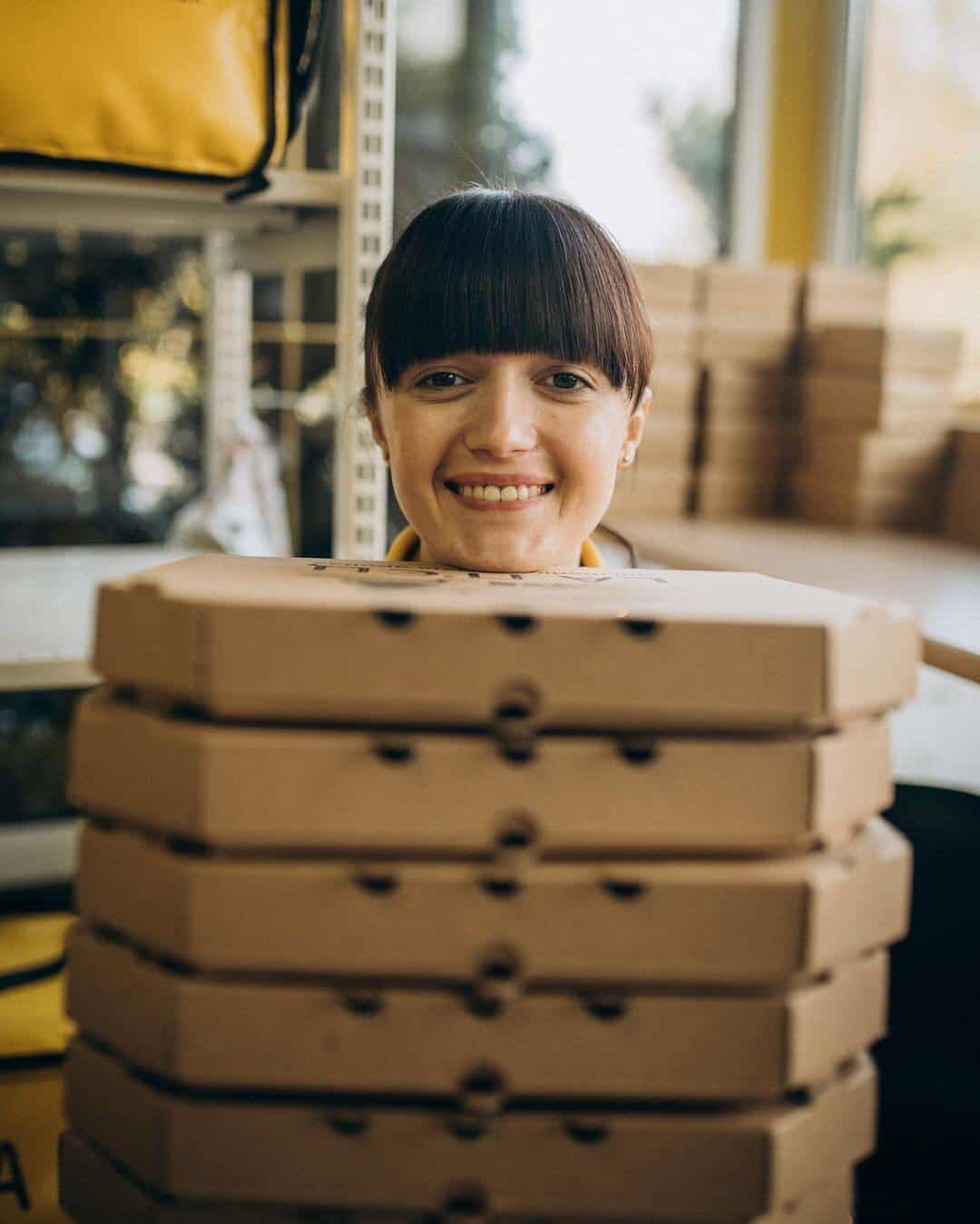 Знай наших — адміністратор Оля | LA PIEC wood-fired pizza delivery