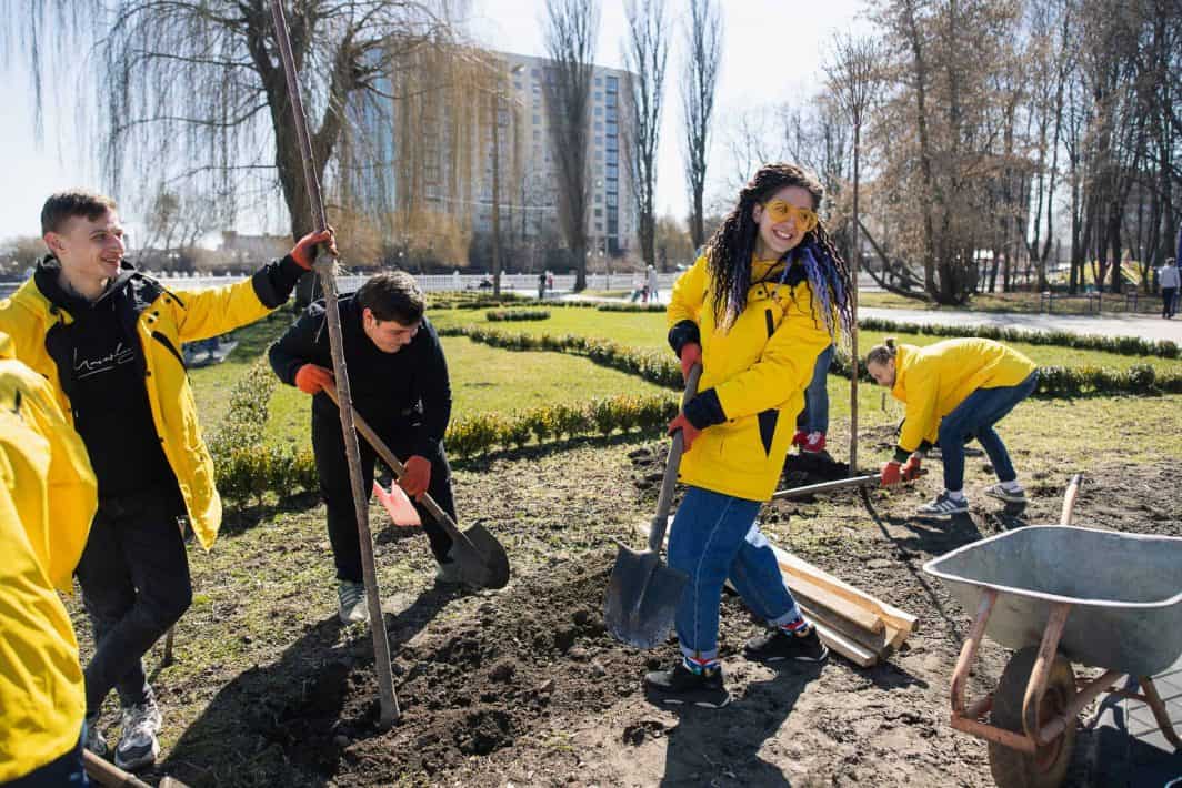 LA ЛІС від LA П’ЄЦ. Як пройшла ініціатива з висадки дерев? | LA П’ЄЦ нормальна доставка їжі